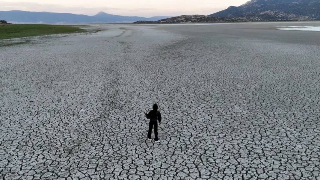 Eğirdir Gölü İkiye Ayrıldı! Son 10 Yılını Yaşıyor Olabilir 6